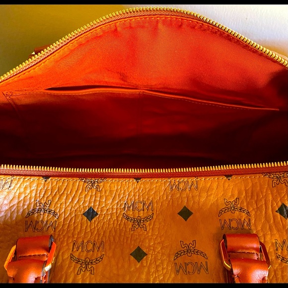 🧳 AUTHENTIC MCM Brand New Never Used Travel Bag - Picture 9 of 14